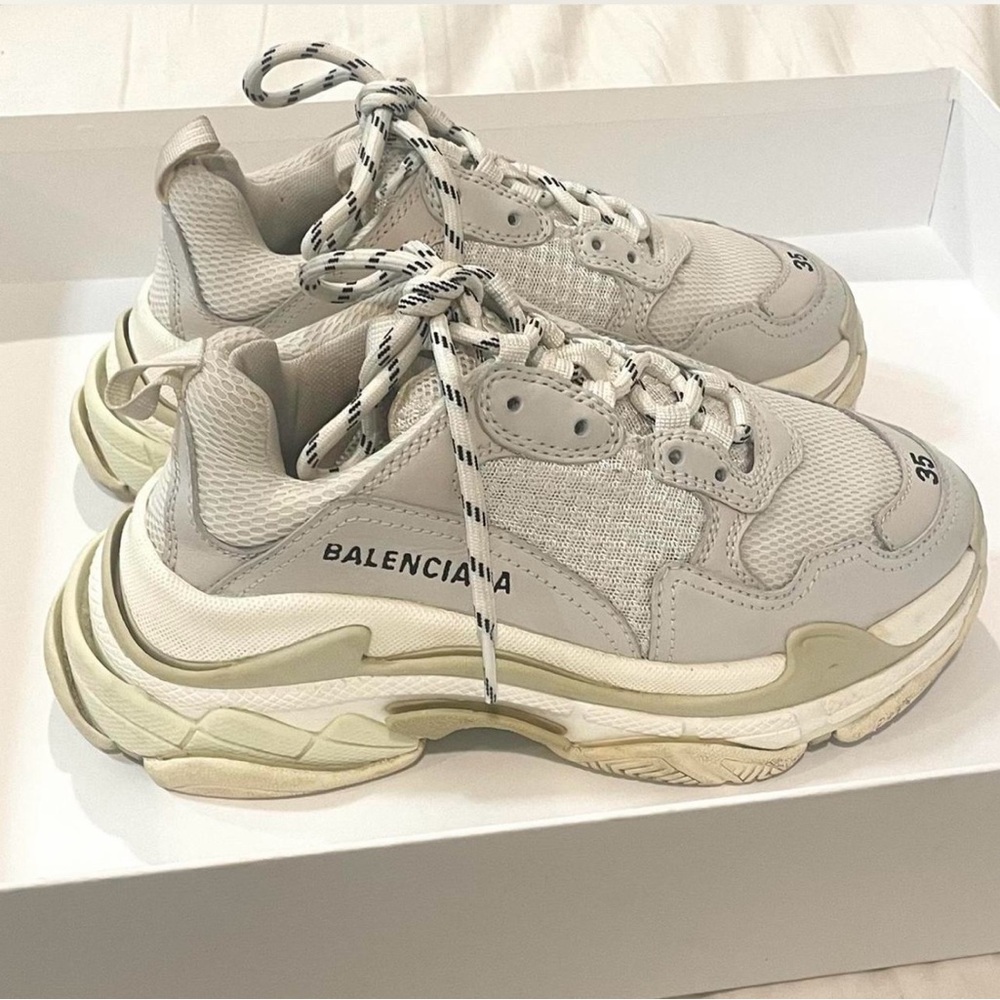 Balenciaga Sneakers in Cream and Gray